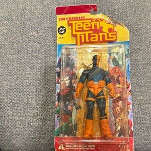 Vintage Teen Titans Action Figure - Orange and Black